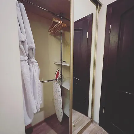 двокімнатні на лукіяновича, 3 * לבוב